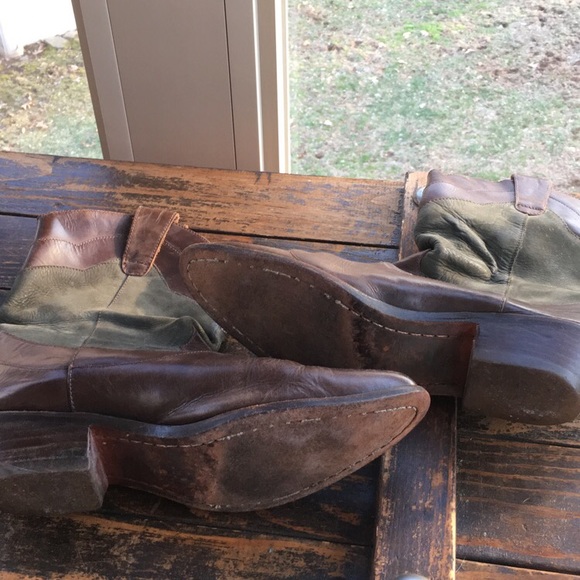 SOLD Vintage 80s Hippopotamus Cowboy Boots - Picture 2 of 5